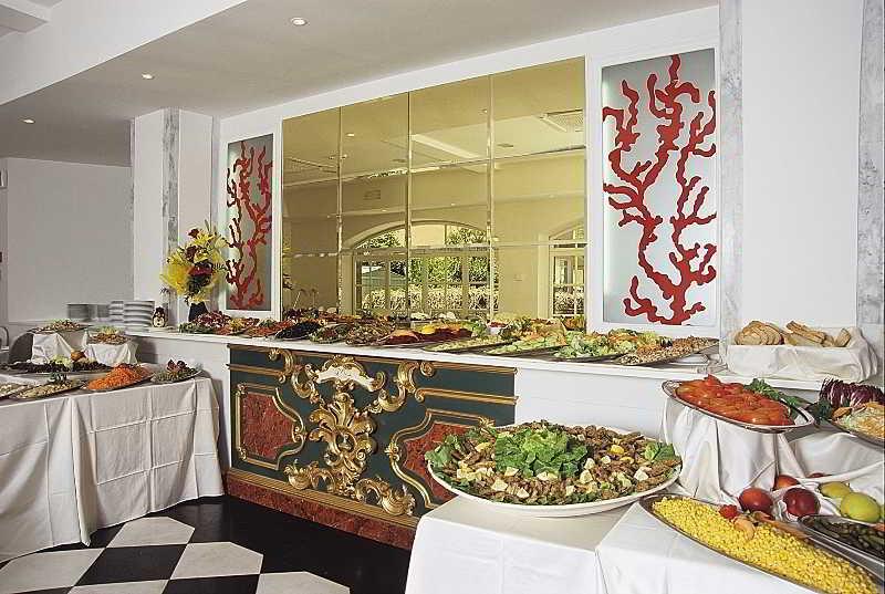 M Glamour Hotel กาบิชเชมาเร ร้านอาหาร รูปภาพ